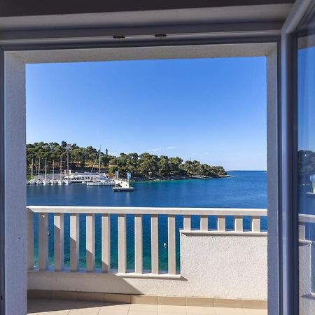 Balkun Apartment Maslinica Luaran gambar