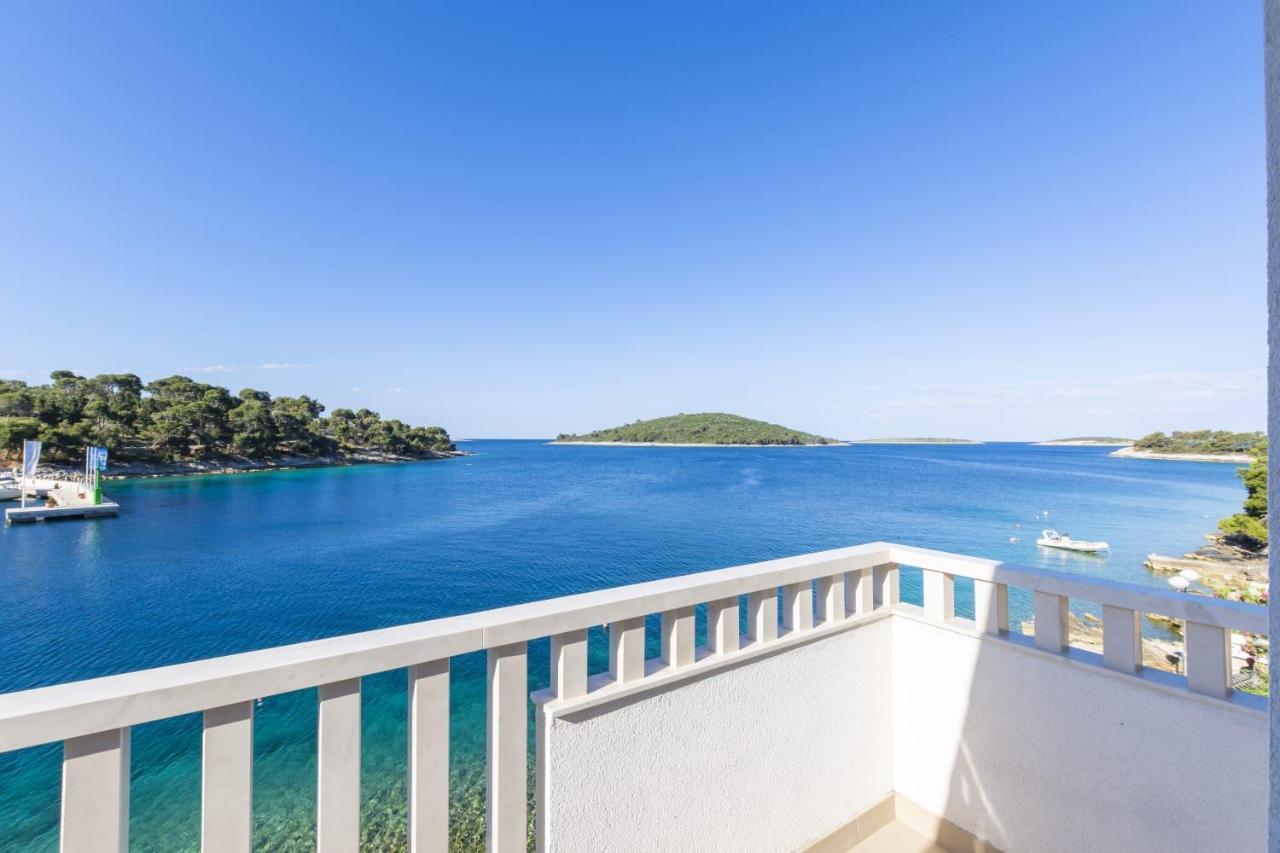 Balkun Apartment Maslinica Luaran gambar